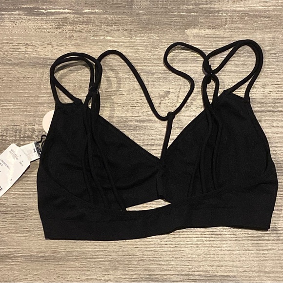 Strappy bralette - Picture 2 of 6